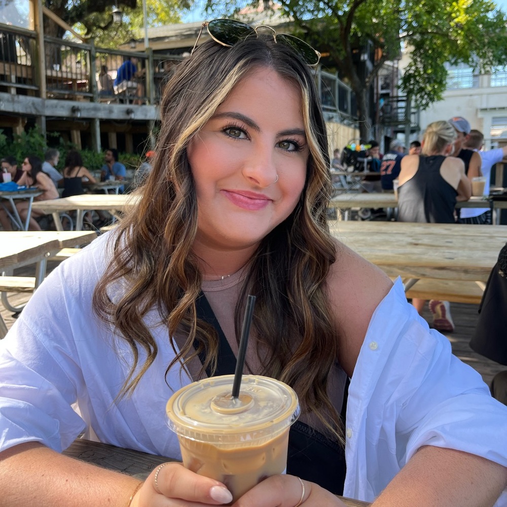 Meet your Posher, Emma